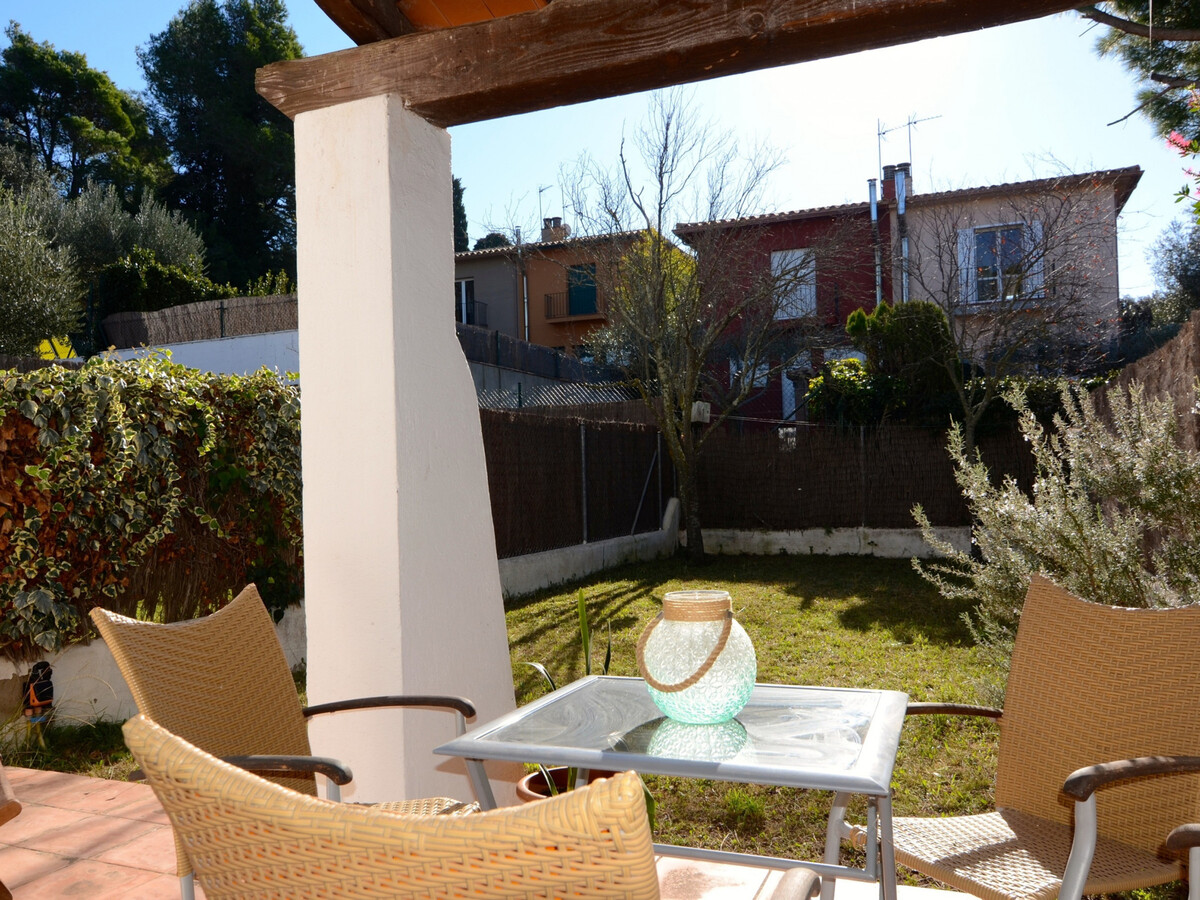 Maison 3 chambres avec jardin clôturé à Pals - Photo 3