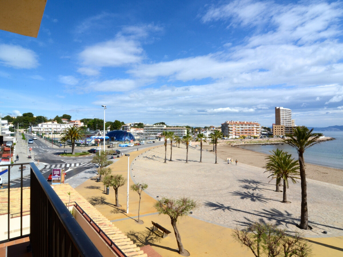 Appartement 2 chambres en première ligne de plage à L'Escala - Photo 3