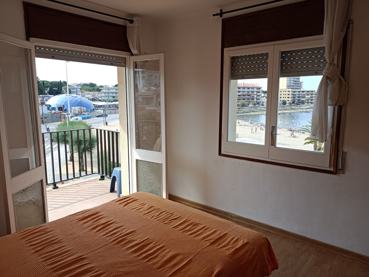 Appartement 2 chambres en première ligne de plage à L'Escala - Photo 21