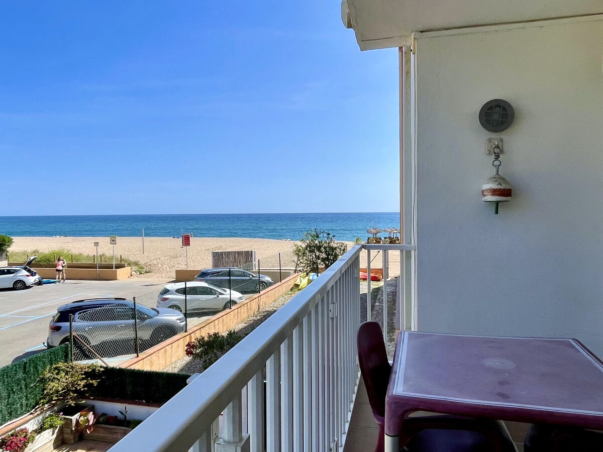 Appartement 3 chambres première ligne de plage à Pals - Photo 2