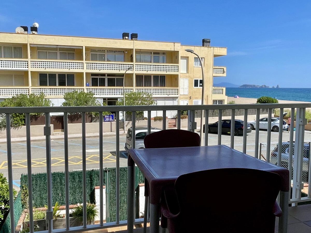 Appartement 3 chambres première ligne de plage à Pals - Photo 4