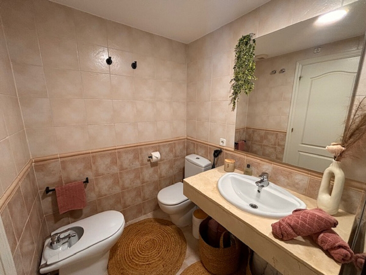 Appartement 2 chambres à Pals, 150 m du golf - Photo 12