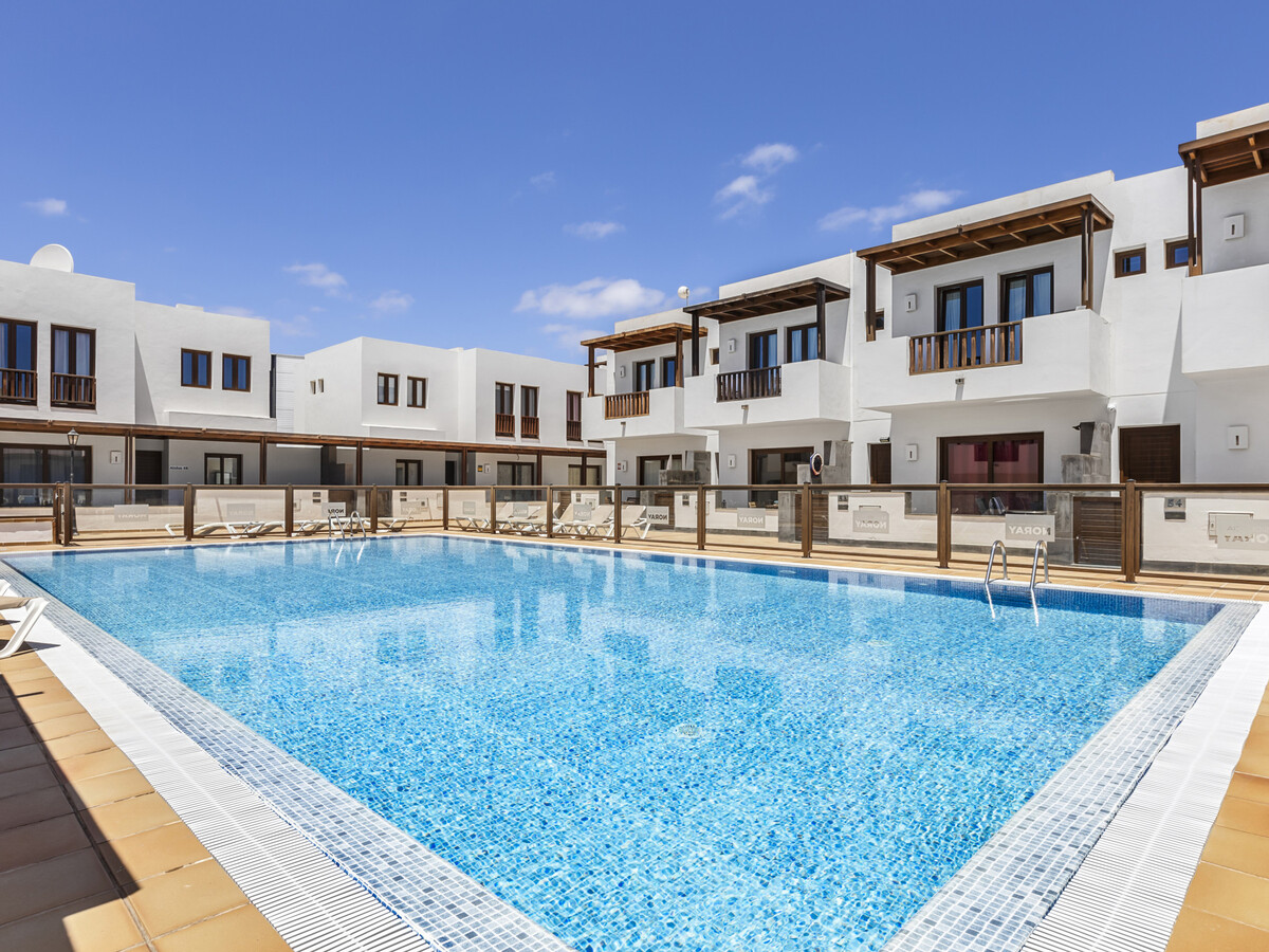 Maison mitoyenne Puerto Calero, piscine collective - Photo 10