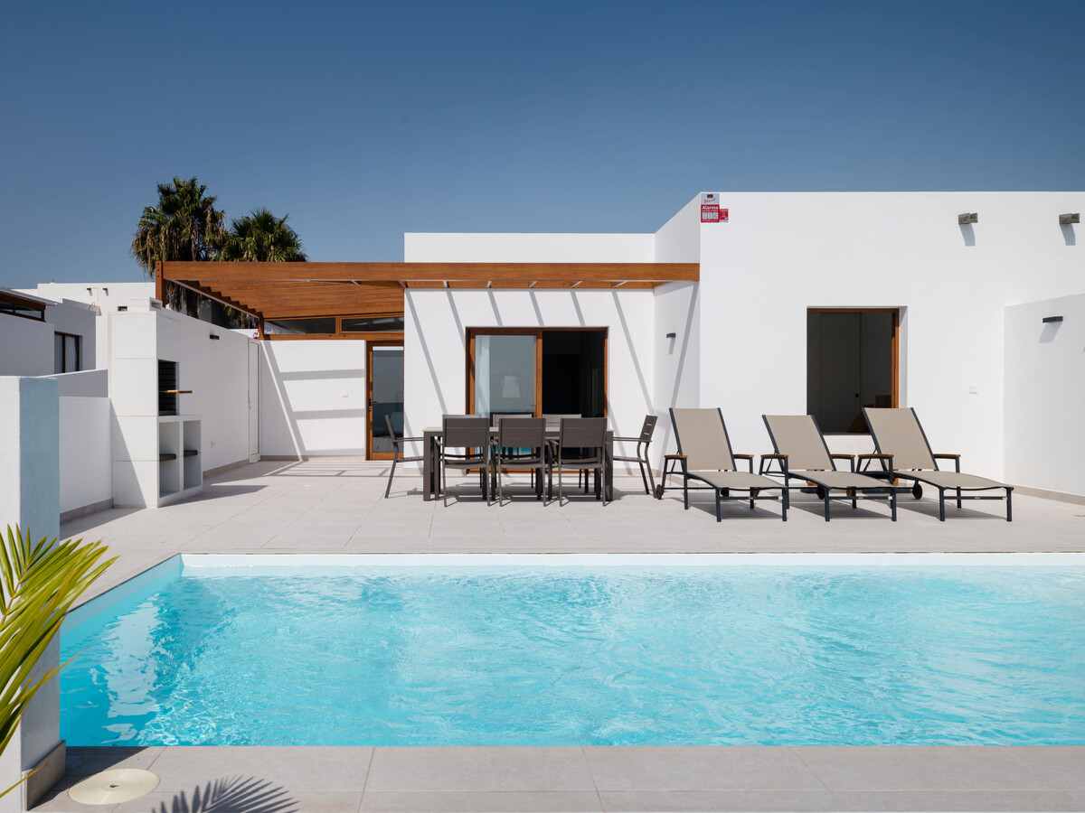 Villa 4 chambres, piscine chauffée et parking à Playa Blanca - Photo 13
