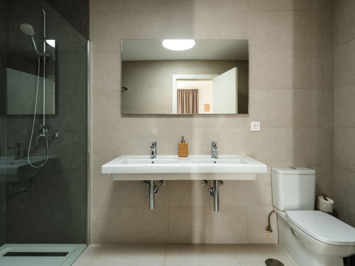 Villa 4 chambres, piscine chauffée et parking à Playa Blanca - Photo 17