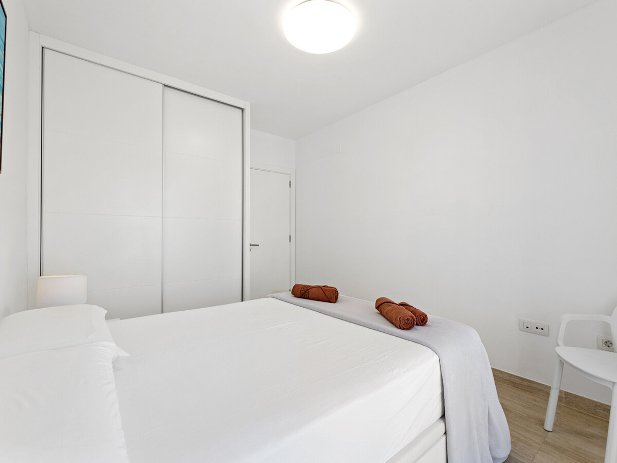 Duplex 120 m² avec vue mer à 100 m de la plage - Photo 5