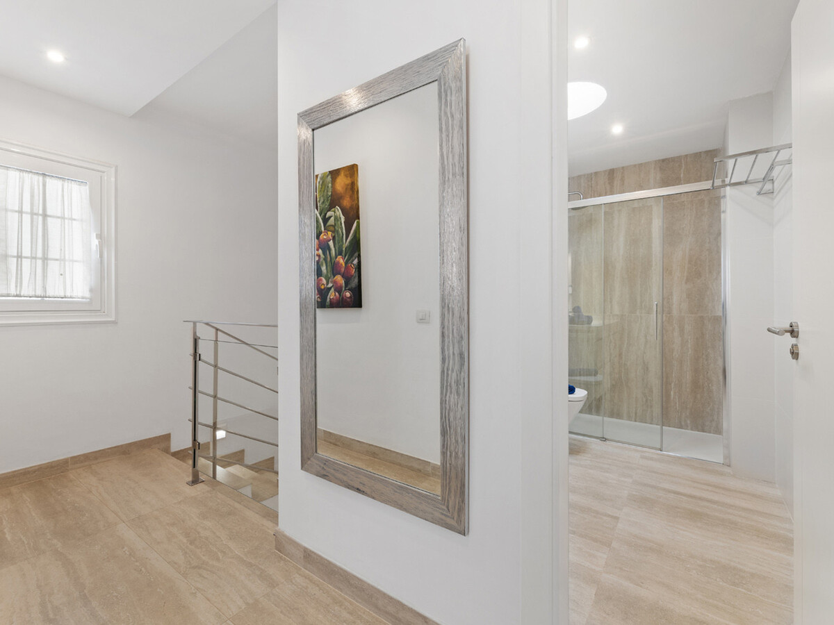 Duplex 120 m² avec vue mer à 100 m de la plage - Photo 18
