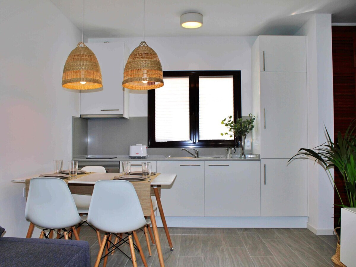 Appartement rénové 1 chambre, 3 min de la plage à Playa Honda - Photo 4