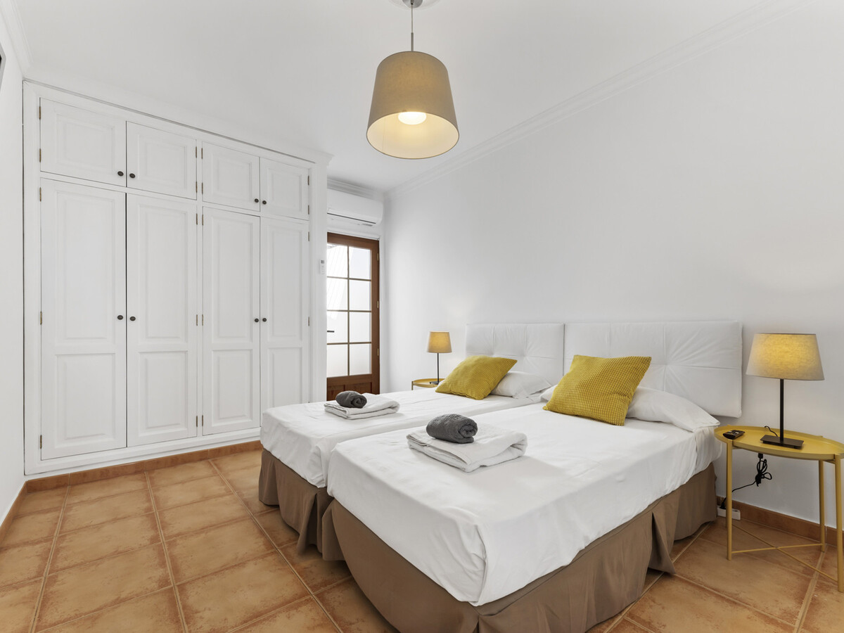 Villa 6 pers. à Tías : piscine chauffée et vue mer - Photo 8