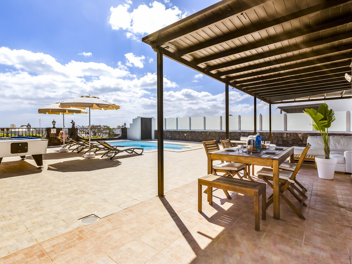 Villa 6 pers. à Tías : piscine chauffée et vue mer - Photo 14
