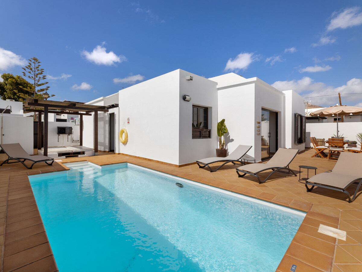 Villa Tías 3 ch, piscine privée chauffée face à la mer - Photo 1