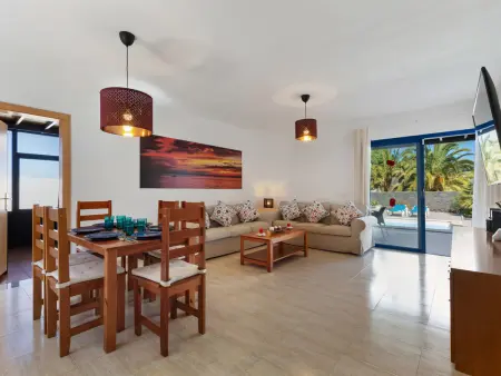 Villa 3 chambres piscine chauffable à Playa Blanca : photo 17