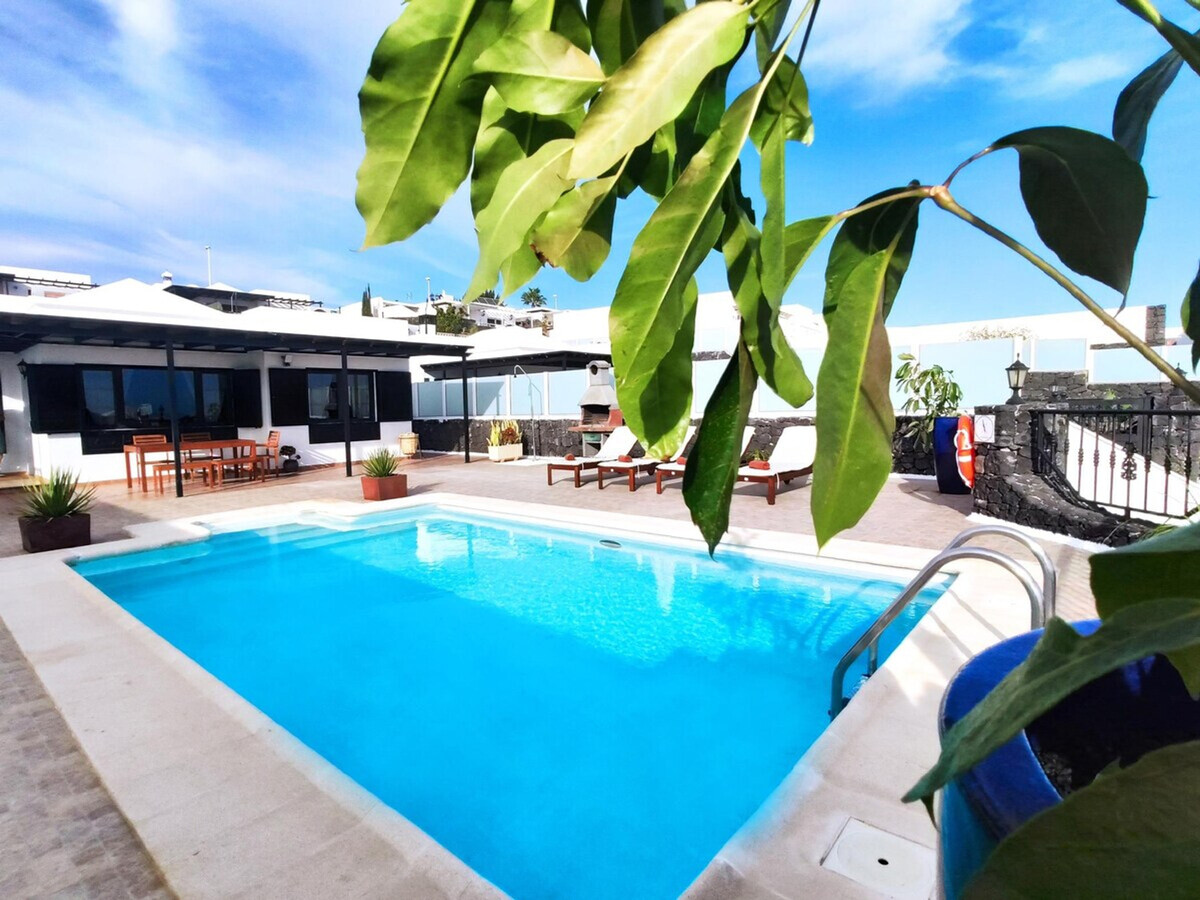 Villa 21 à Puerto del Carmen : piscine privée chauffée - Photo 18