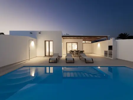 Villa 4 chambres Playa Blanca, piscine chauffée privée : photo 22