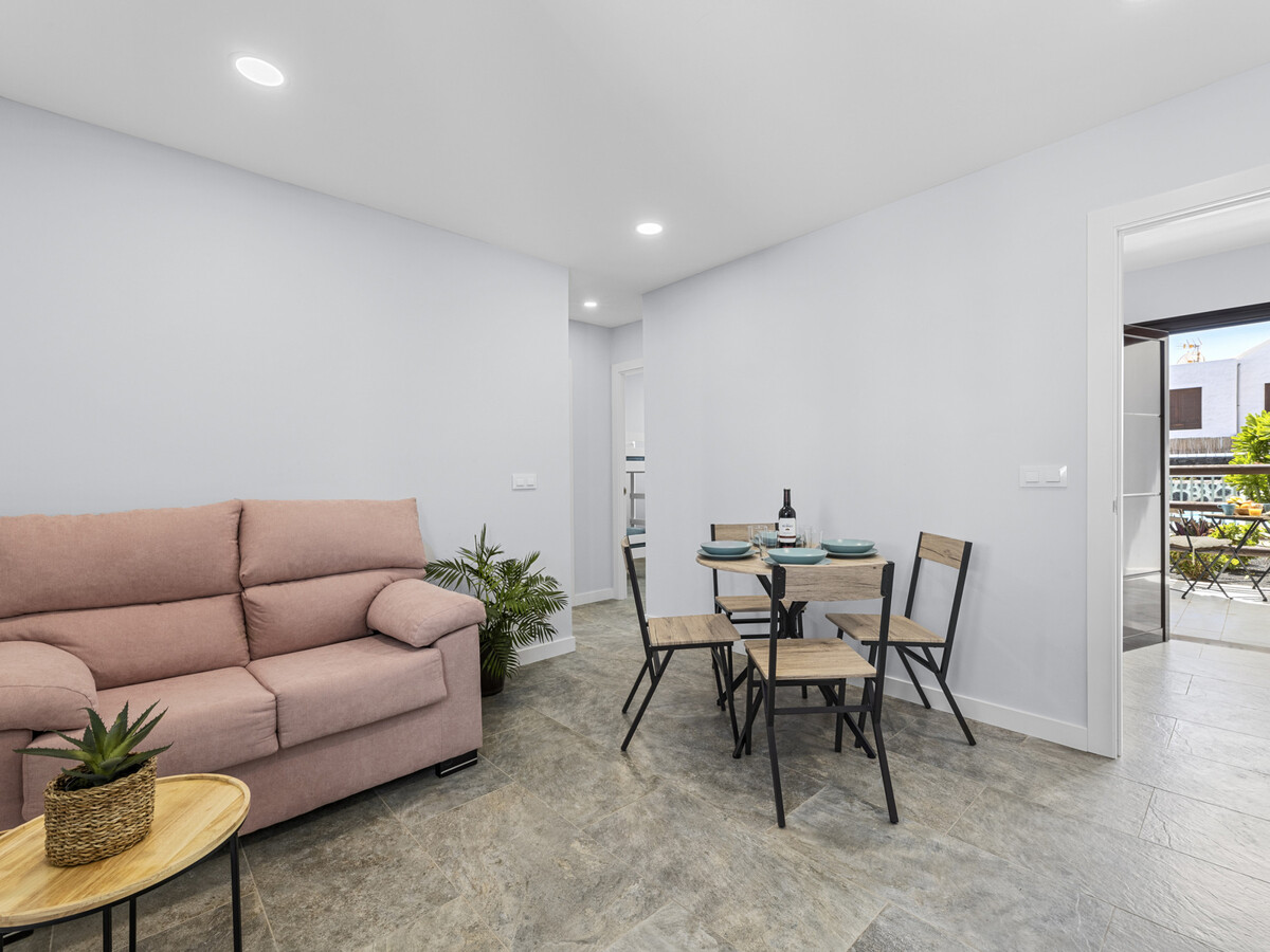 Appartement rénové 4 pers. à Puerto del Carmen, face piscine - Photo 13