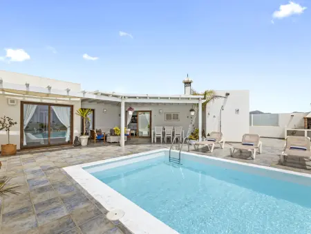 Location villa à Playa Blanca, Villa Flora à Playa Blanca - Piscine Privée Chauffée