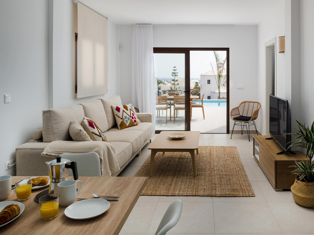 Villa 4 chambres Playa Blanca, piscine chauffée et terrasse 117 m² - Photo 2