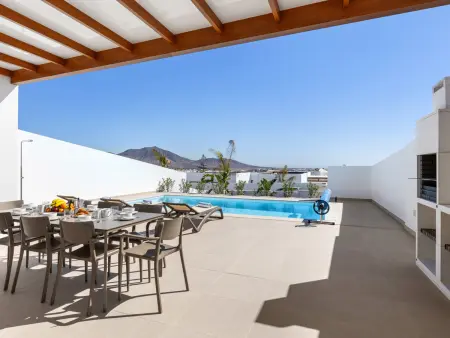 Villa 4 chambres Playa Blanca, piscine chauffée privée : photo 4