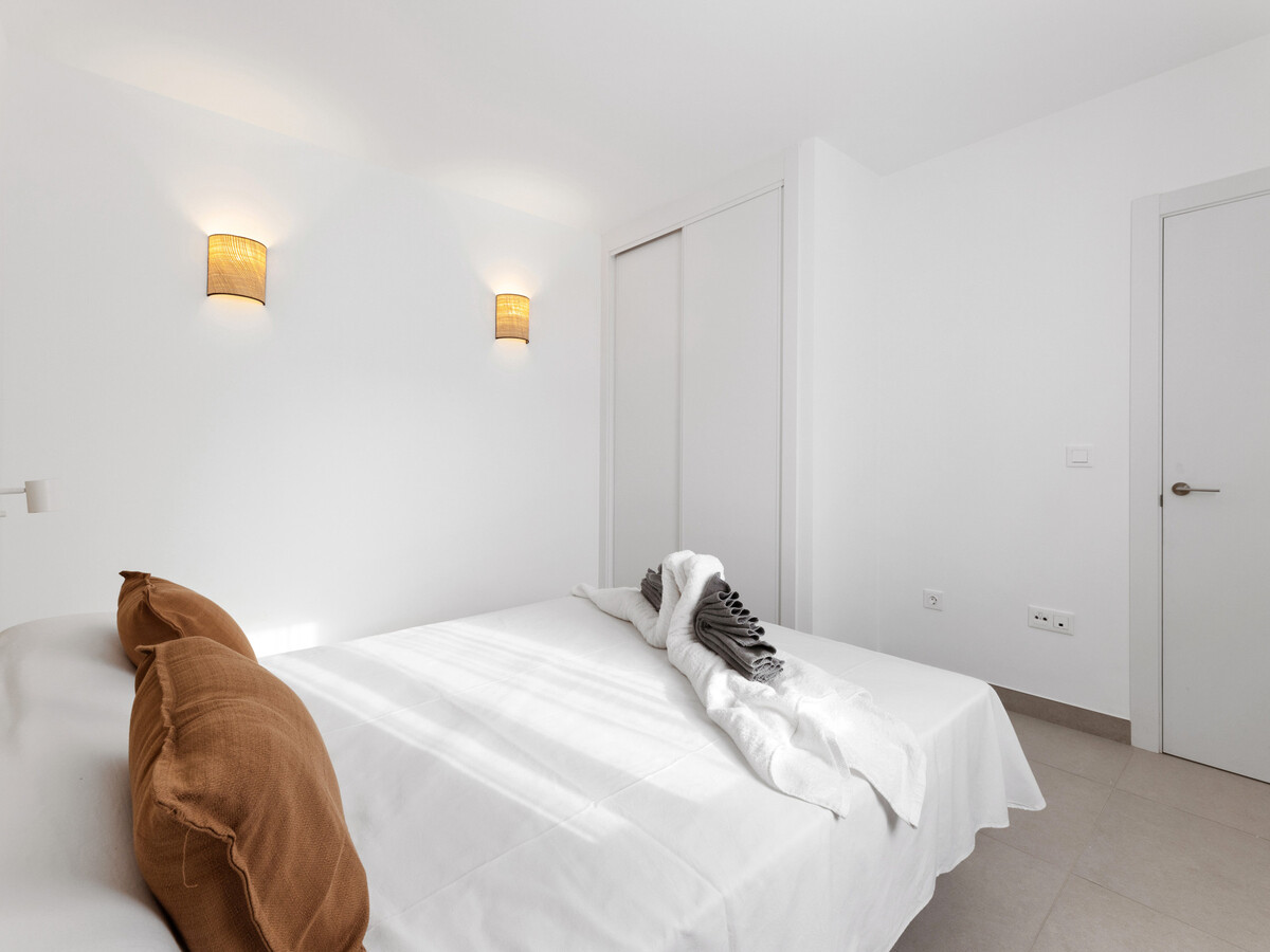 Villa Isamar : 4 chambres, piscine chauffée, vue mer - Photo 14