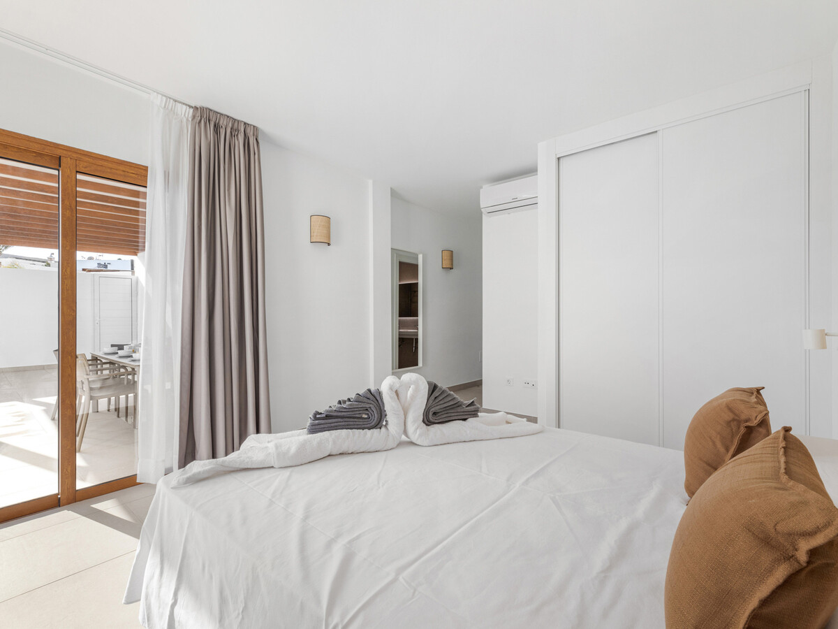 Villa Isamar : 4 chambres, piscine chauffée, vue mer - Photo 16