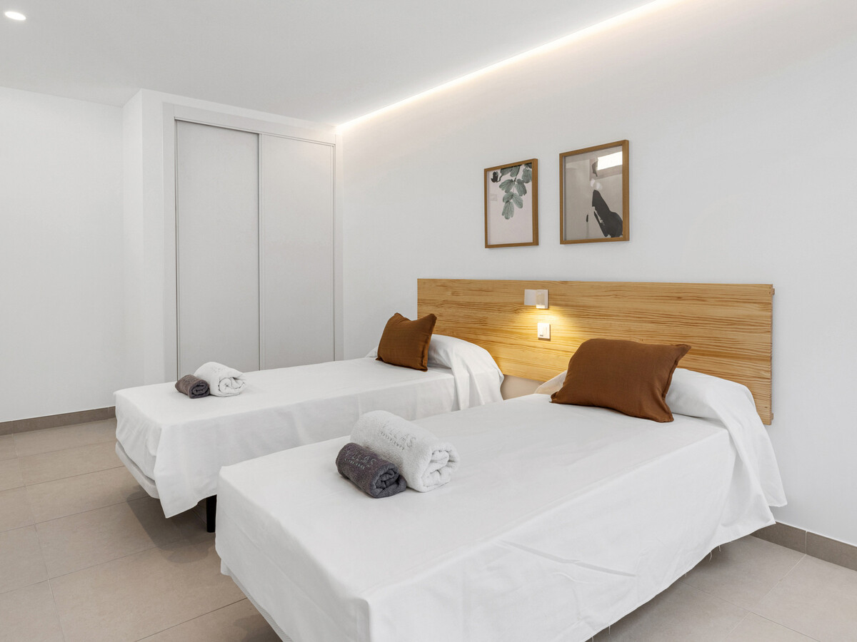 Villa Isamar : 4 chambres, piscine chauffée, vue mer - Photo 23