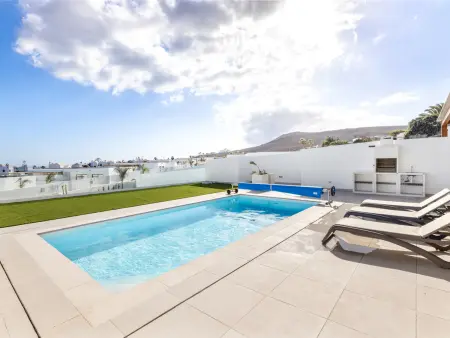 Location villa à Playa Blanca, Villa spacieuse avec piscine privée à Playa Blanca