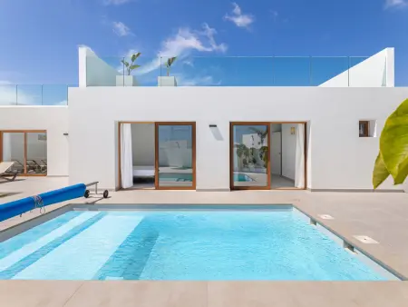 Location villa à Playa Blanca, Villa spacieuse à Playa Blanca avec piscine privée chauffée