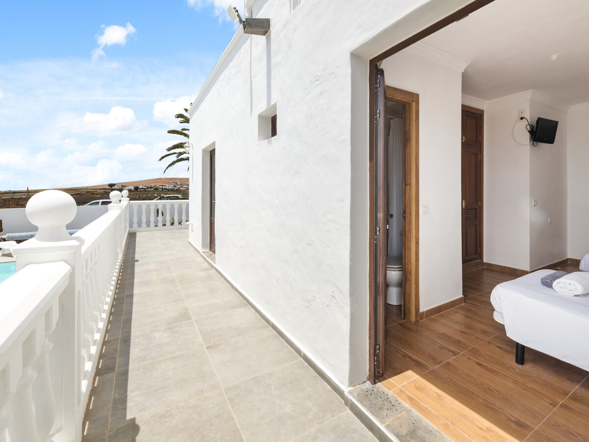 Villa Doña Isidora, piscine chauffée à Costa Teguise - Photo 28