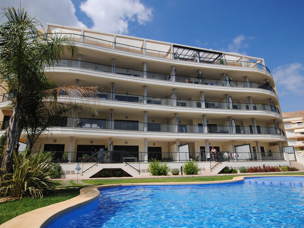 Appartement 94 m² à Denia : terrasse vue mer et piscine - Photo 1