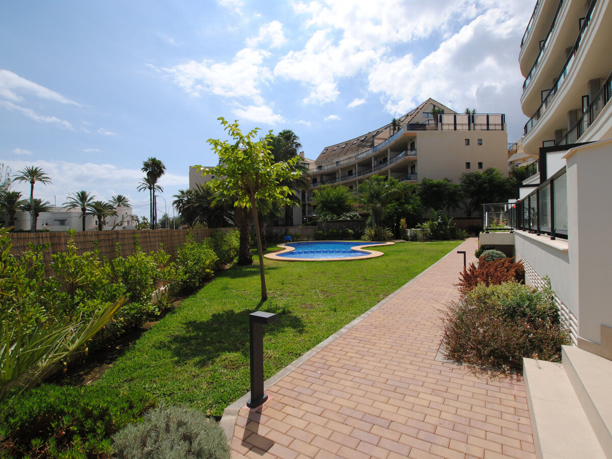 Appartement 94 m² à Denia : terrasse vue mer et piscine - Photo 14