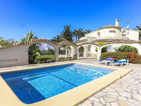 Location villa à Denia, Villa à Denia pour 8 pers. avec piscine privée, proche plage et centre