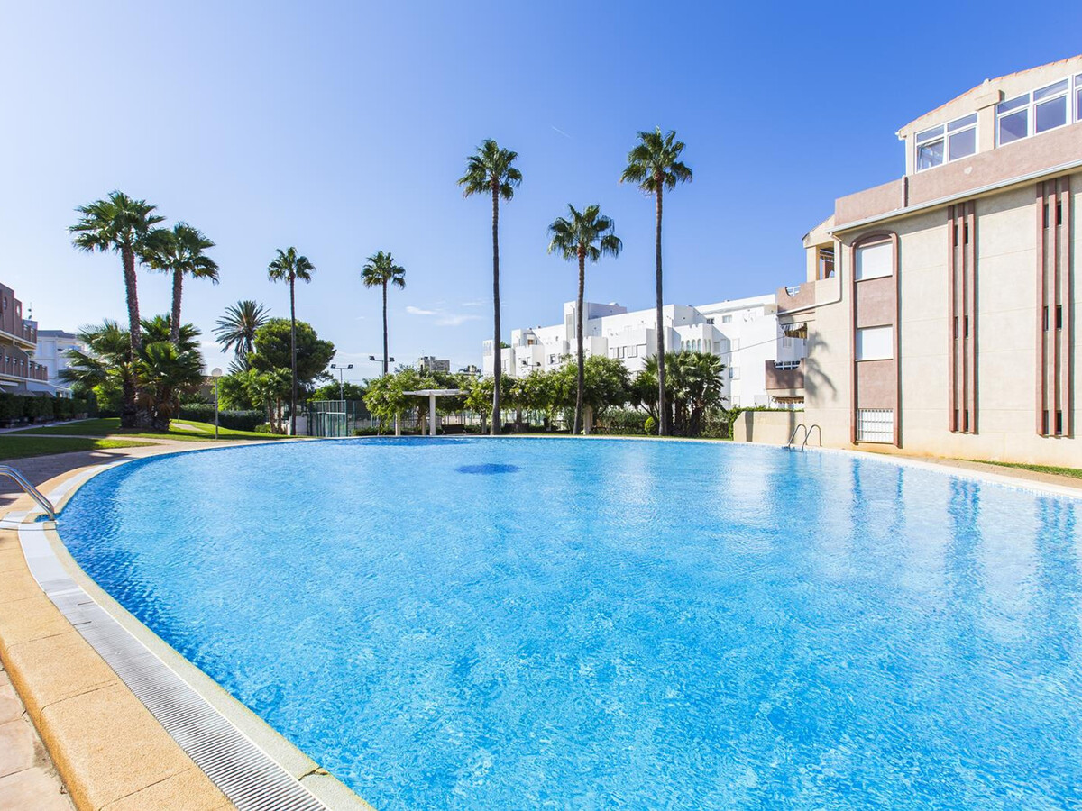 Appartement 70m² piscine collective à Dénia - Photo 2