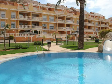 Appartement 3 chambres avec piscine à 300 m de la plage : photo 4