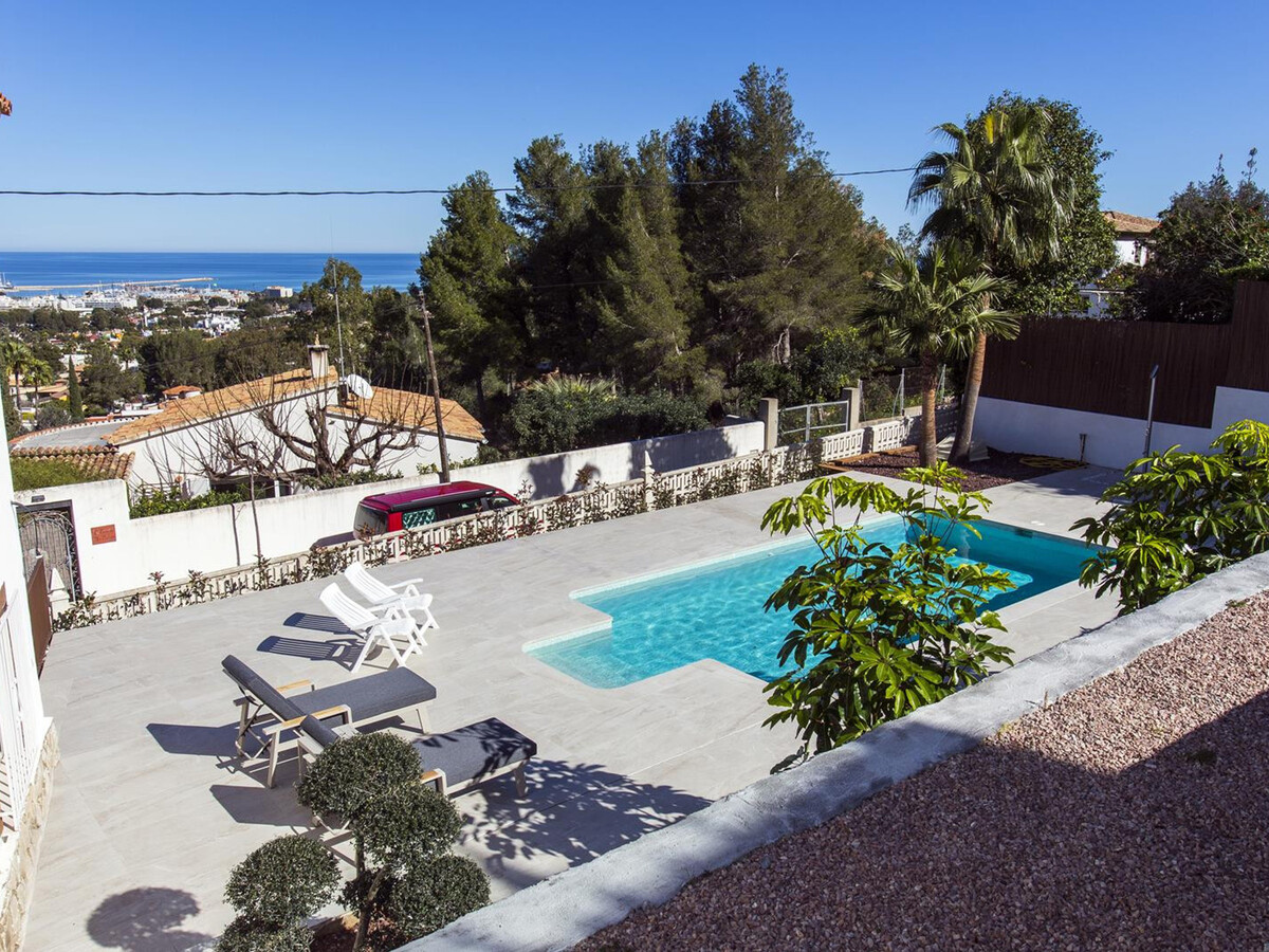 Villa 3 chambres, piscine 8x4 m et vue mer à Dénia - Photo 1