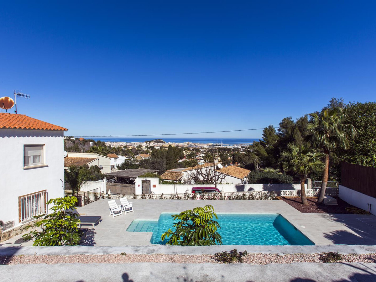 Villa 3 chambres, piscine 8x4 m et vue mer à Dénia - Photo 2