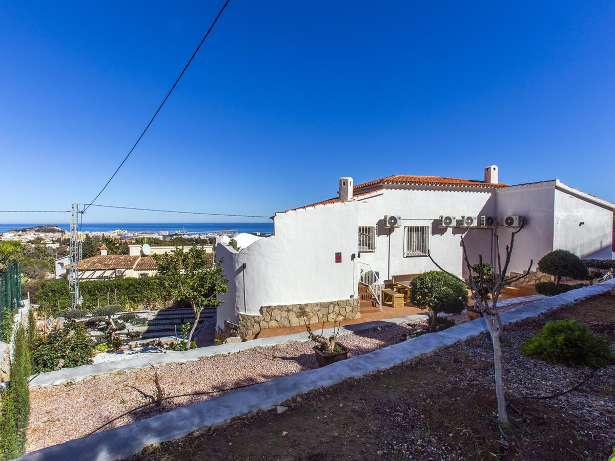 Villa 3 chambres, piscine 8x4 m et vue mer à Dénia - Photo 5