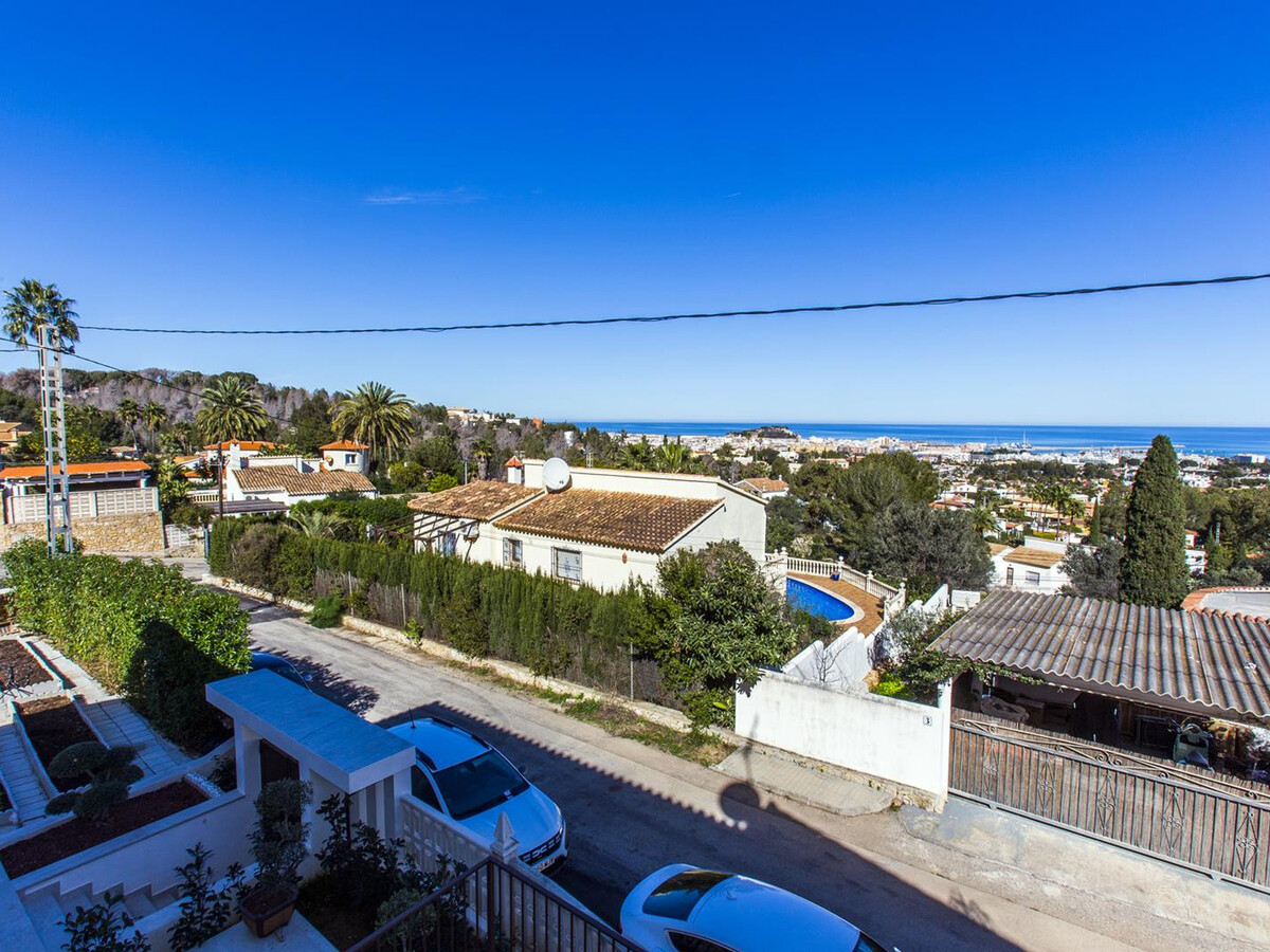 Villa 3 chambres, piscine 8x4 m et vue mer à Dénia - Photo 12