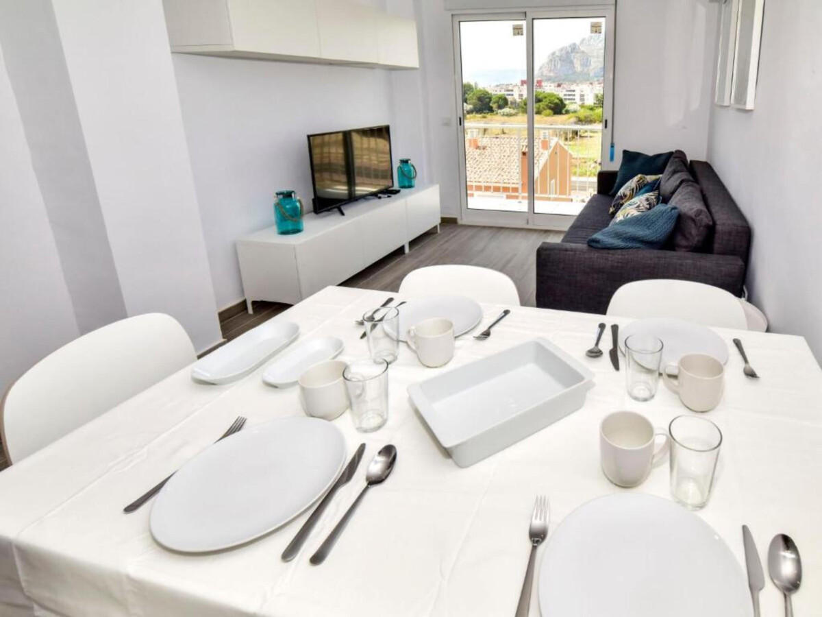 Appartement 2 chambres à Denia, accès direct plage - Photo 3