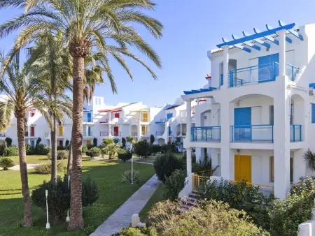 Appartement en front de mer à Denia avec piscine, jardin et parking pour 3 personnes - Photo 3
