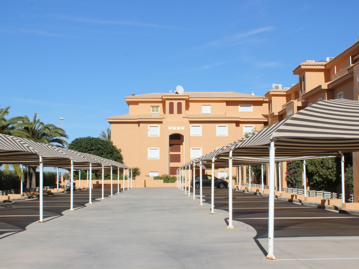 Appartement première ligne plage, piscine à Dénia - Photo 4