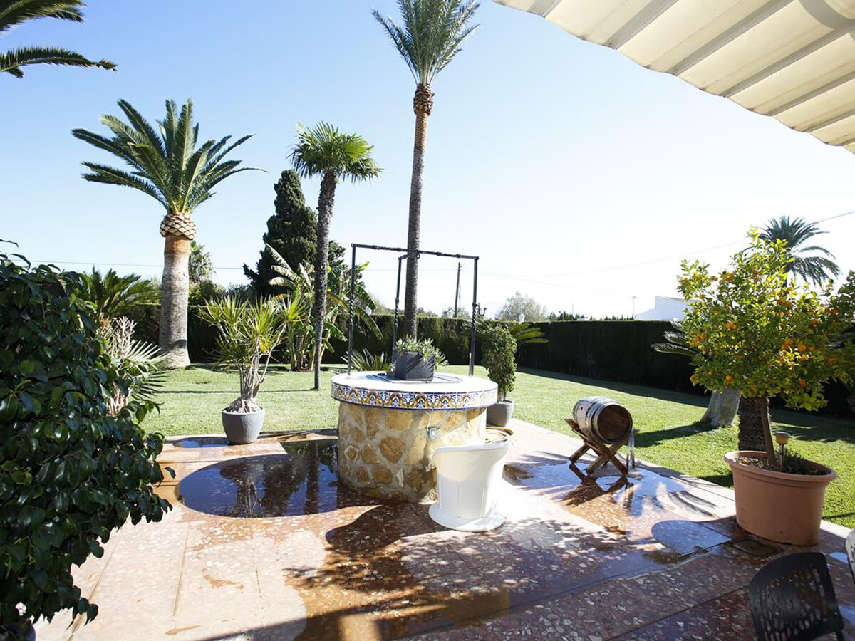 Villa méditerranéenne 4 chambres, piscine privée à Els Poblets - Photo 2