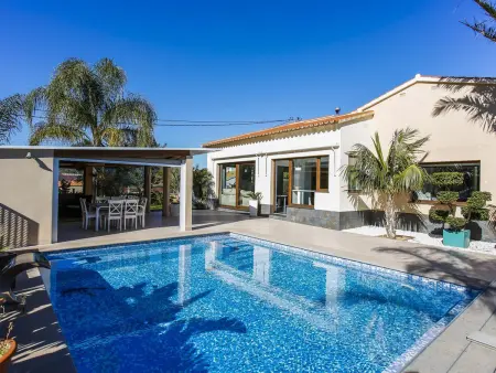 Location villa à Denia, Villa Zen: Piscine privée chauffée, Wifi, Clim, Parking à Denia