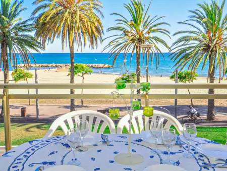 Location appartement à Cambrils, Appartement à Cambrils avec grande terrasse et accès à la mer