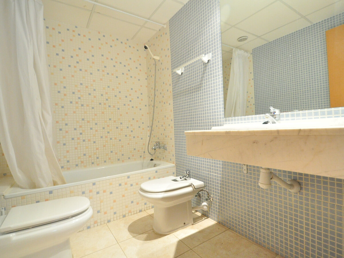 Appartement Millet 8 pers., piscine et parking à Cambrils - Photo 19