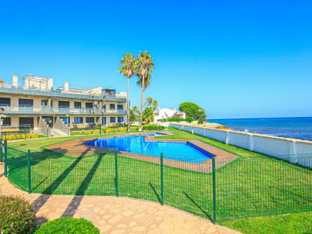 Location appartement à Cambrils, Appartement face mer avec climatisation et piscine