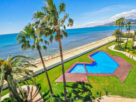 Appartement face mer avec terrasse et piscine à Cambrils : photo 3