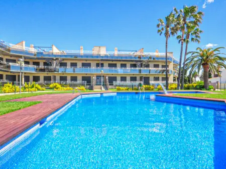 Appartement face mer avec terrasse et piscine à Cambrils : photo 4