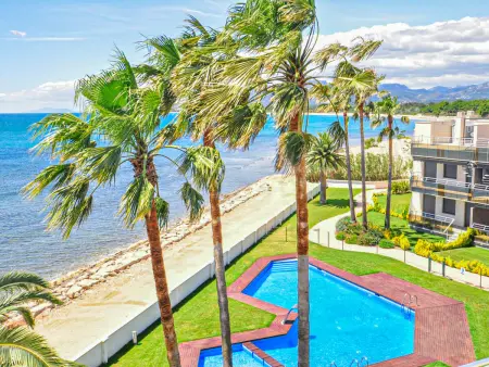 Appartement face mer avec terrasse et piscine à Cambrils : photo 7