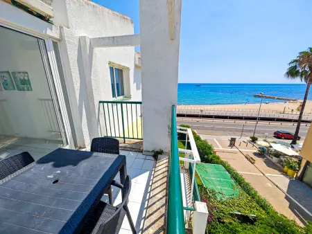 Tallats, appartement en première ligne de plage à Cambrils : photo 8