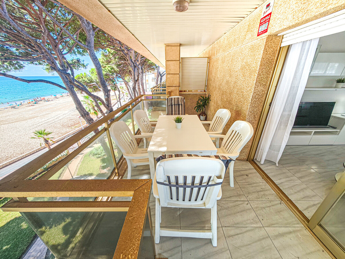 Appartement Versailles en première ligne de plage à Cambrils - Photo 9